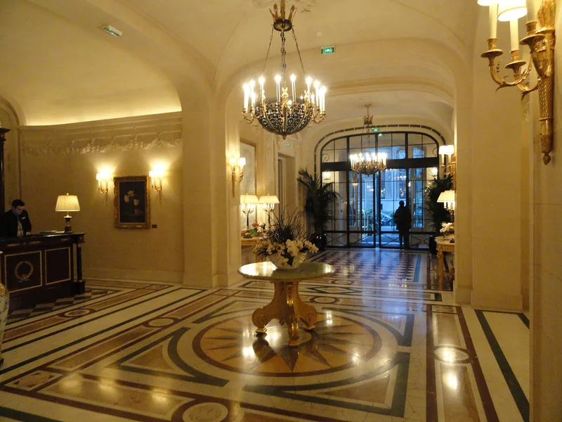 Hotel Shangri-La Paris