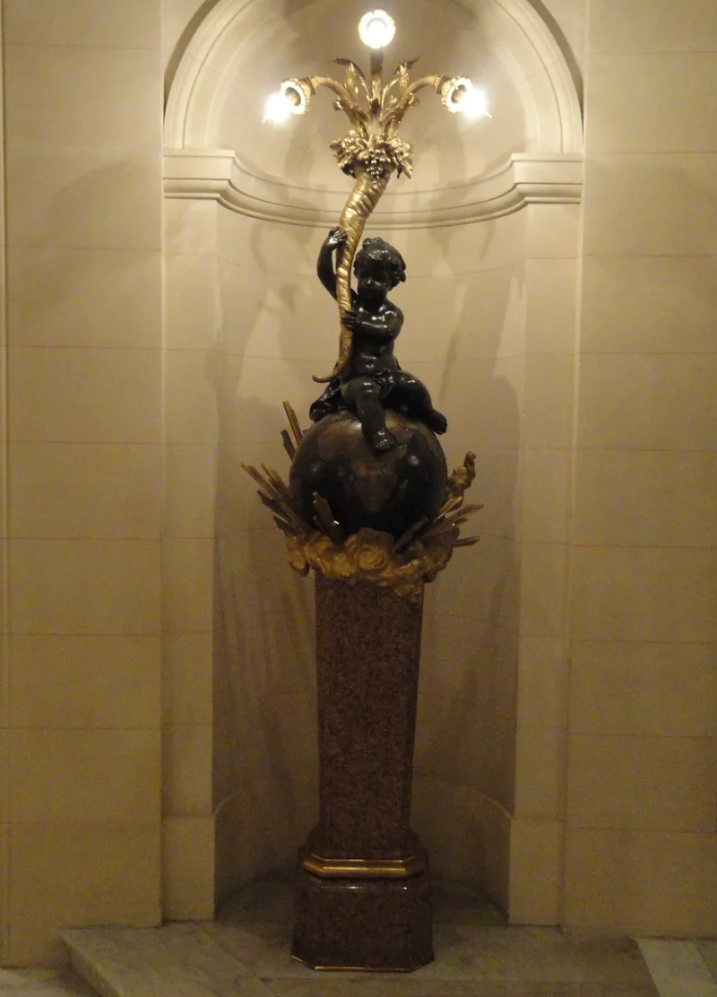 Hotel Shangri-La Paris