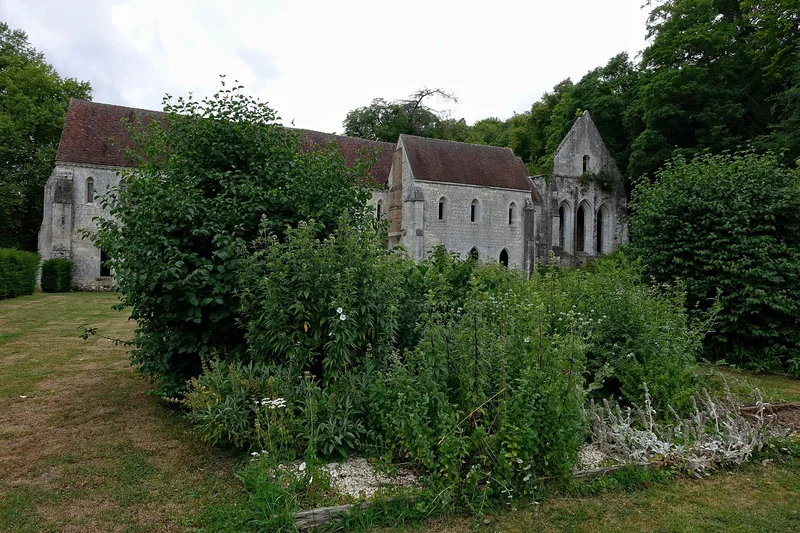 Abbaye de Fontaine-Guérard