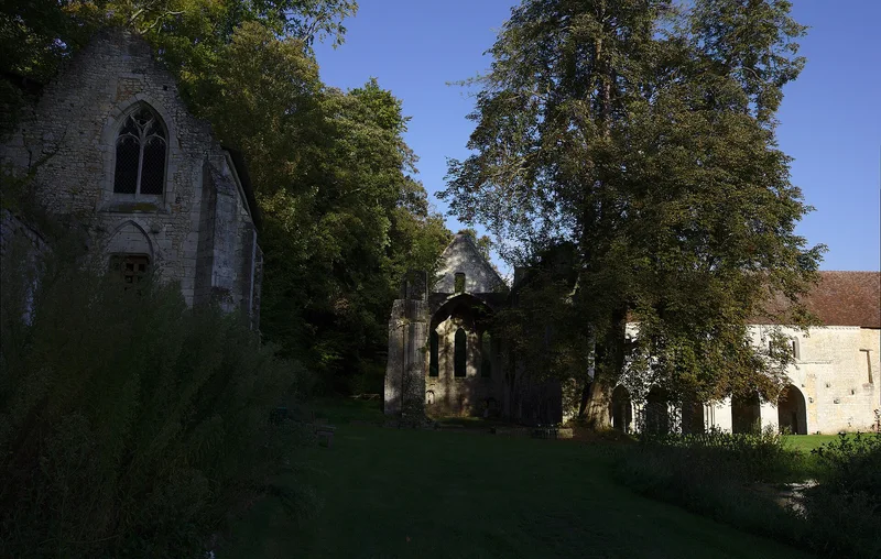 Abbaye de Fontaine-Guérard