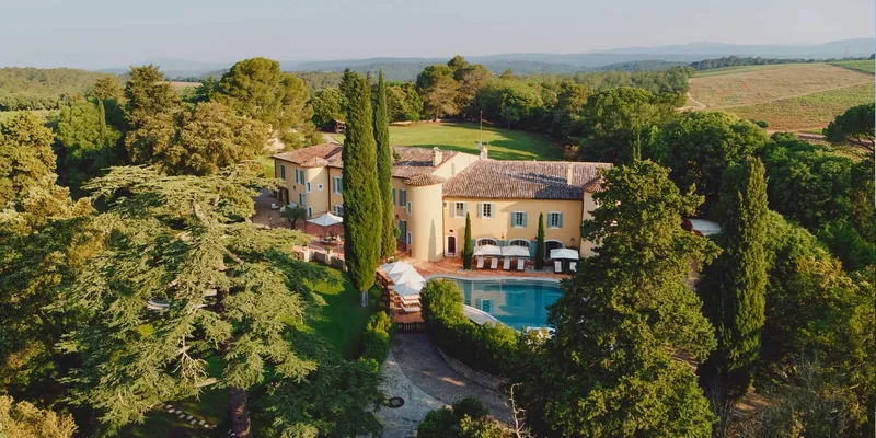 Château les Crostes