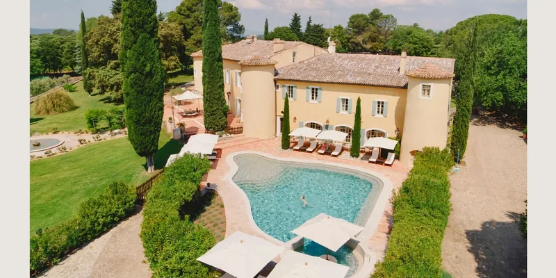 Château les Crostes