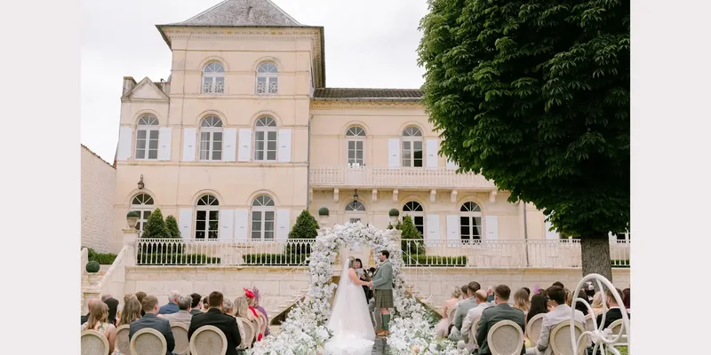 No 3 The Chateau