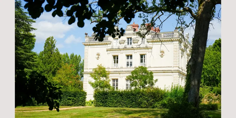 Château Petit Bijou